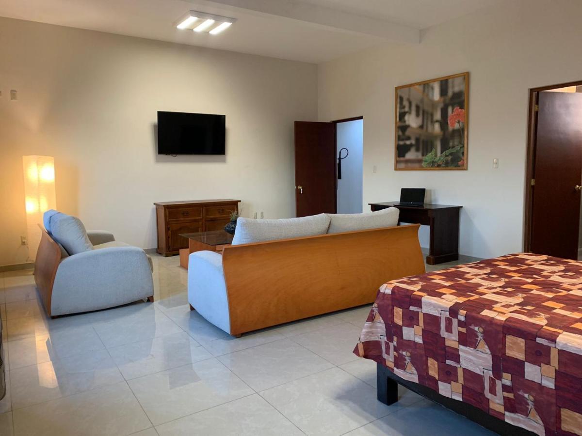 Cinco De Mayo Hotel Queretaro Ngoại thất bức ảnh
